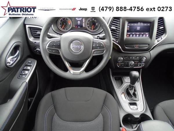 2019 Jeep Cherokee Latitude - SUV - cars & trucks - by dealer -... for sale in McAlester, AR – photo 3
