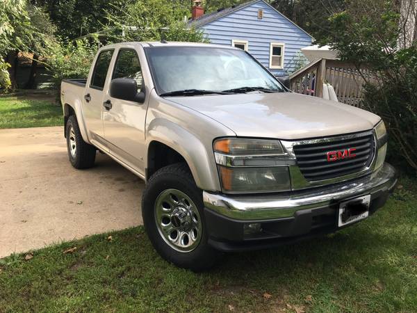 GMC CANYON CREW CAB ...4 x 4 for sale in Champaign, IN – photo 15