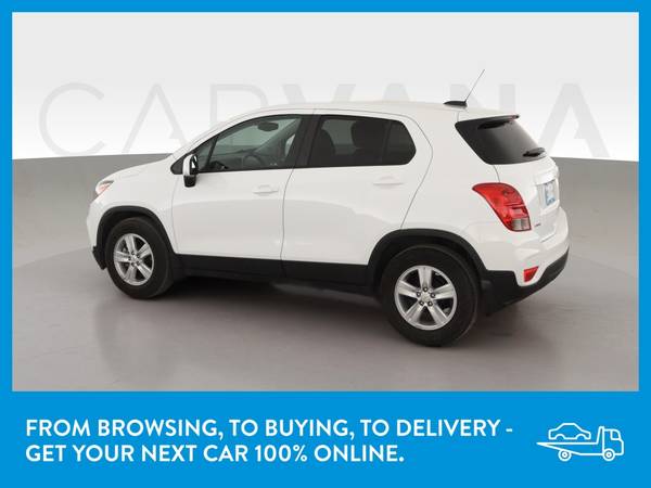 2020 Chevy Chevrolet Trax LS Sport Utility 4D hatchback White for sale in Lafayette, LA – photo 5
