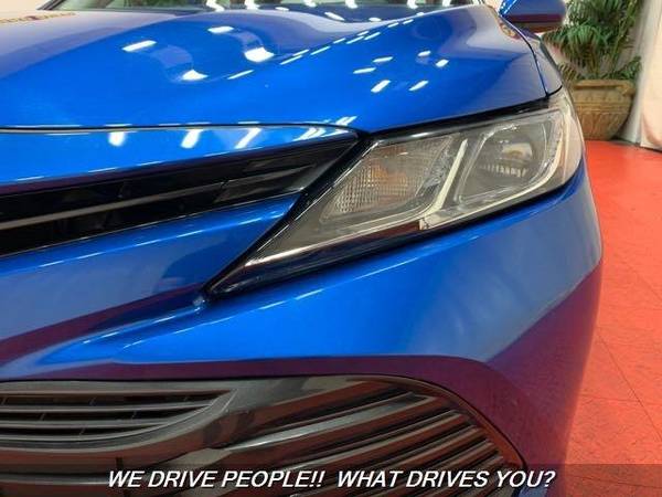 2019 Toyota Camry SE SE 4dr Sedan We Can Get You Approved For A Car! for sale in Temple Hills, PA – photo 3