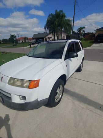 Saturn Vue - cars & trucks - by owner - vehicle automotive sale for sale in Cape Coral, FL – photo 4