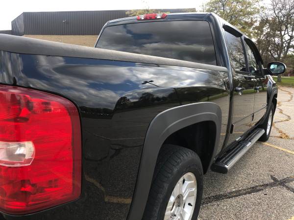 Loaded! 2010 Chevy Silverado 1500! 4x4! Crew Cab! Clean Truck! for sale in Ortonville, OH – photo 11