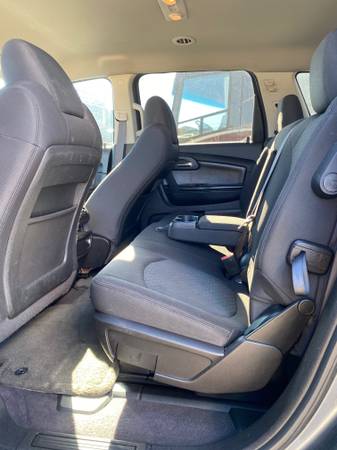 2010 Chevy Traverse - cars & trucks - by owner - vehicle automotive... for sale in Newcastle, OK – photo 2