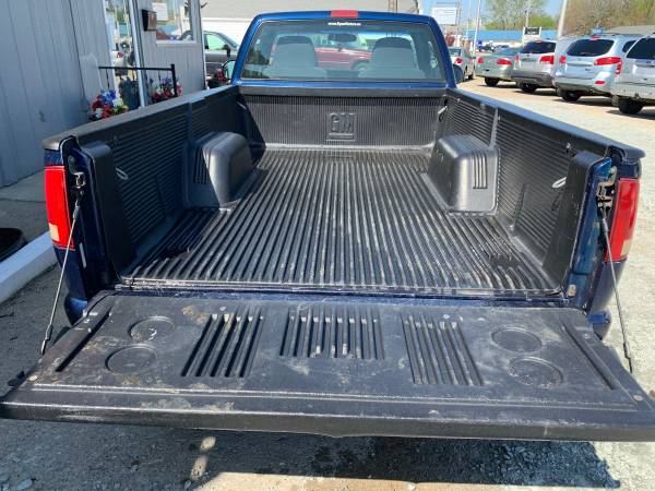 2003 Chevy S-10 LS LB - - by dealer - vehicle for sale in Warsaw, IN – photo 9