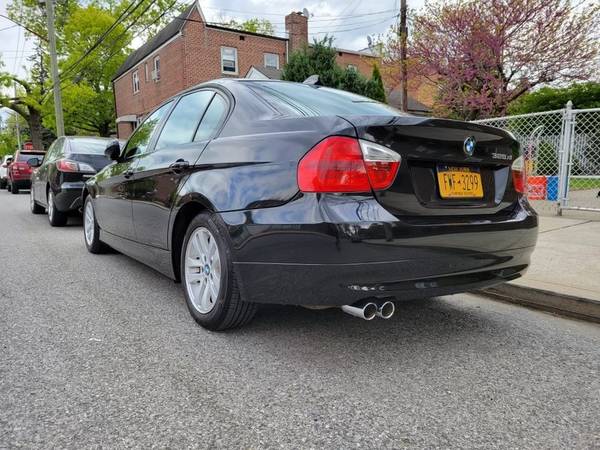 2007 BMW 3 Series 328xi Sedan (MANUAL transmission) for sale in Middle Village, NY – photo 3