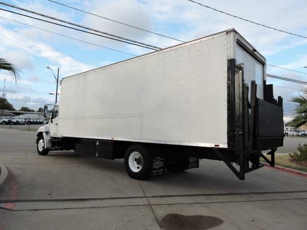 2013 HINO 338 26 FOOT BOX TRUCK W/LIFTGATE with for sale in Grand Prairie, TX – photo 12