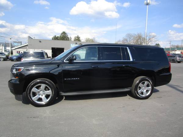 2015 CHEVY SUBURBAN LT - CLEAN CAR FAX - 1 OWNER - NAVIGATION - cars for sale in Scranton, PA – photo 2