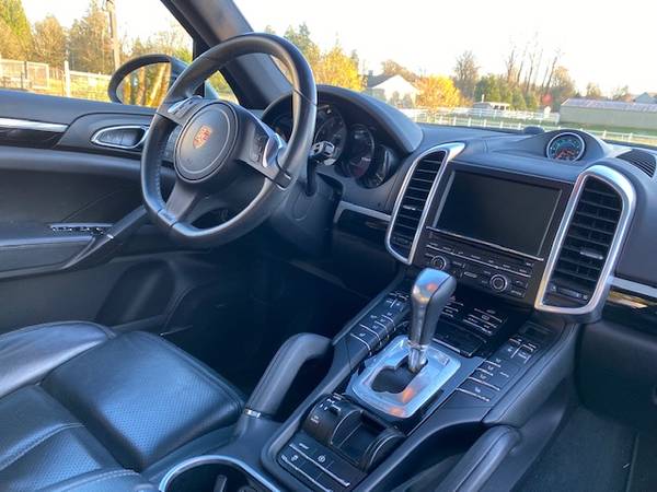 2014 Porsche Cayenne ONE OWNER - cars & trucks - by owner - vehicle... for sale in Ridgefield, OR – photo 3