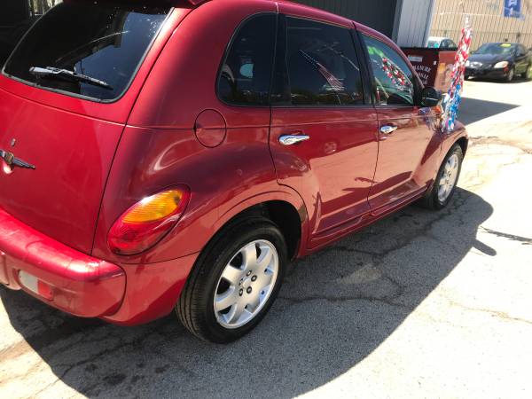 2004 Chrysler Pt Cruiser ICE COLD AIR RUNS GREAT! for sale in Clinton, IA – photo 5