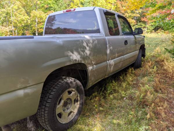2006 Chevy Silverado extended cab 4X4 - cars & trucks - by owner -... for sale in Northfield, VT – photo 2