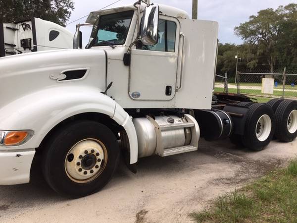 2013 Peterbilt Day cab - cars & trucks - by dealer - vehicle... for sale in Thonotosassa, FL – photo 2