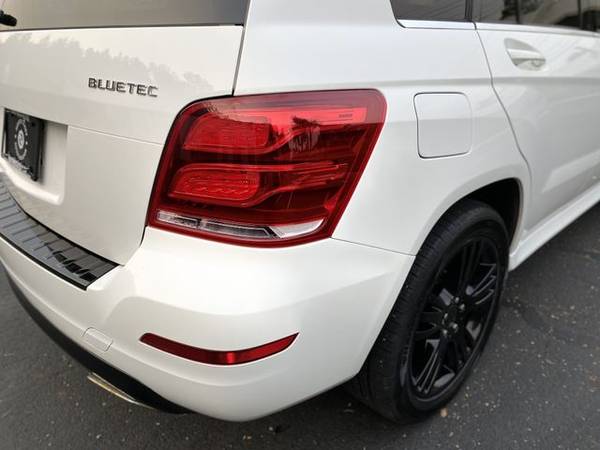 2013 MERCEDES BENZ GLK 250 BLUETEC 4-MATIC JUST SERVICED, PANO ROOF,... for sale in Portland, CA – photo 10