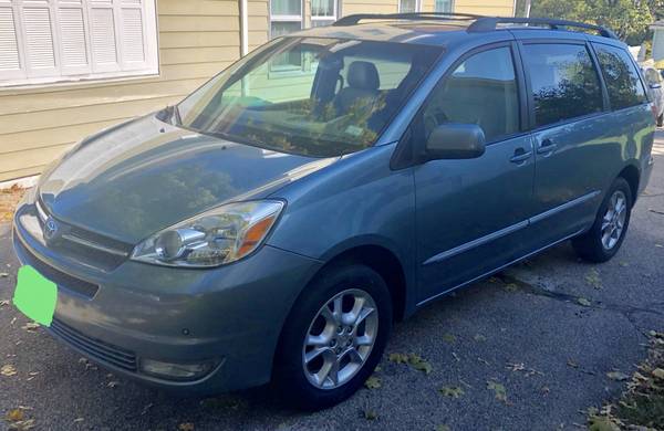 ‘06 AWD Toyota Sienna XLE Limited for sale in Stonington, NY – photo 6