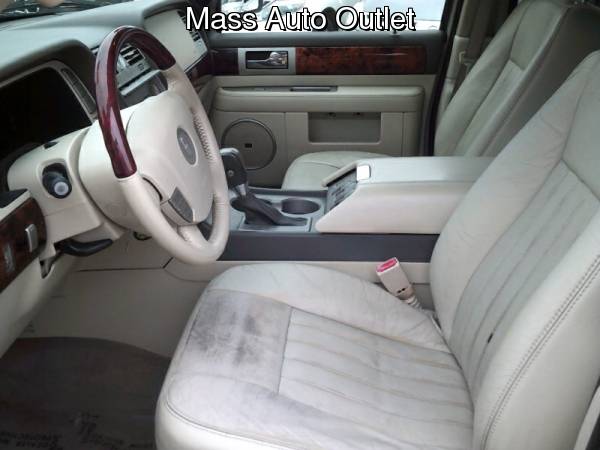 2004 Lincoln Navigator 4dr 4WD Luxury for sale in Worcester, MA – photo 6