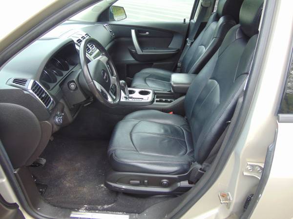 2010 GMC Acadia for sale in Waterbury, CT – photo 9