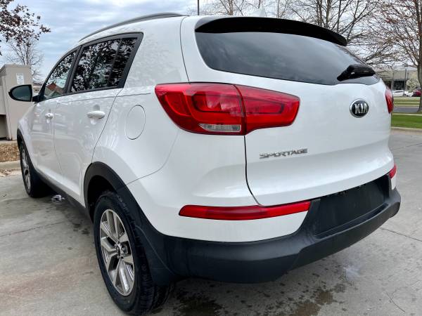 2015 Kia Sportage LX 2 4L FWD Camera 1 Owner Rust Free Clean Title for sale in Cottage Grove, WI – photo 11