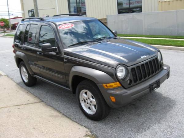 2006 Jeep Liberty Sport 4WD - Ask About Our Special Pricing! - cars for sale in Prospect Park, PA – photo 4