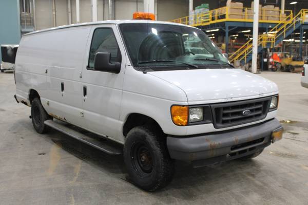 2007 Ford E250 Ext Cargo Van for sale in West Henrietta, NY – photo 7
