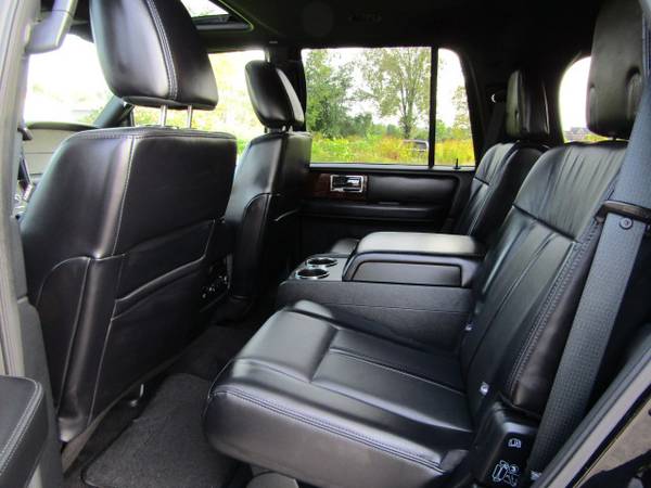 2017 Lincoln Navigator AWD - Low Miles! Loaded! - cars & trucks - by... for sale in New Glarus, WI – photo 12