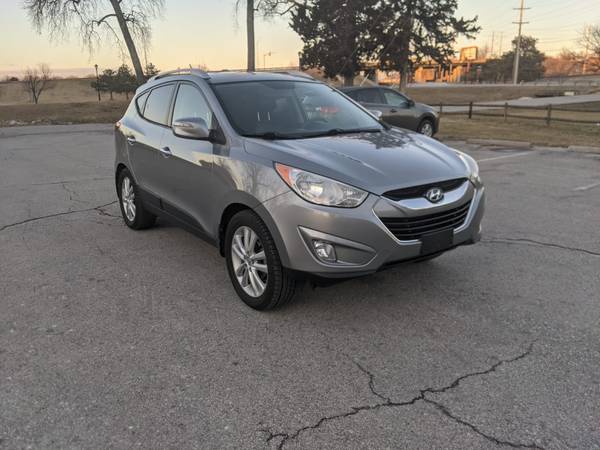2011 HYUNDAI TUCSON GLS - - by dealer - vehicle for sale in Merriam, MO – photo 3
