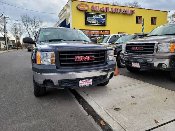 2008 GMC SIERRA 1500 SLE1 4WD TWO DOOR REGULAR CAB 8 ft LB for sale in Milford, MA – photo 4