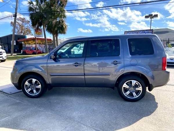 2015 Honda Pilot SE - EVERYBODY RIDES! - - by dealer for sale in Metairie, LA – photo 5