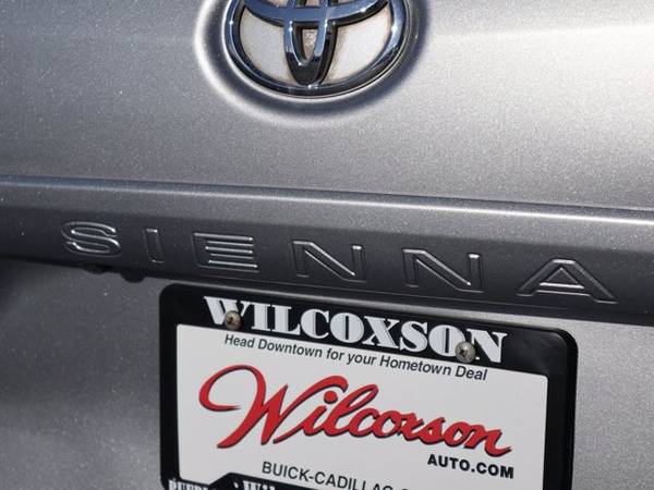 2015 Toyota Sienna Se - - by dealer - vehicle for sale in Pueblo, CO – photo 22
