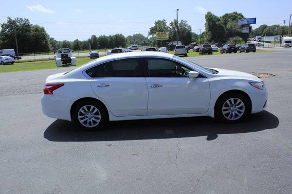 2017 NISSAN ALTIMA 2.5S SEDAN - EZ FINANCING! FAST APPROVALS! - cars... for sale in Greenville, SC – photo 3
