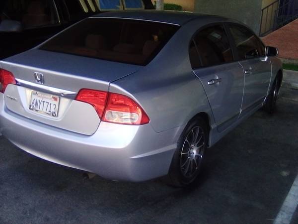2010 HONDA CIVIC!! CLEAN TITLE!! - cars & trucks - by owner -... for sale in Indio, CA – photo 3