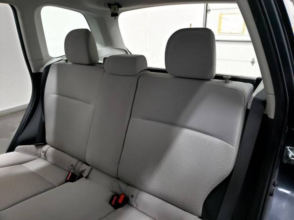 2014 Subaru Forester 4dr Auto 2 5i PZEV - - by for sale in WAUKEGAN, IL – photo 6