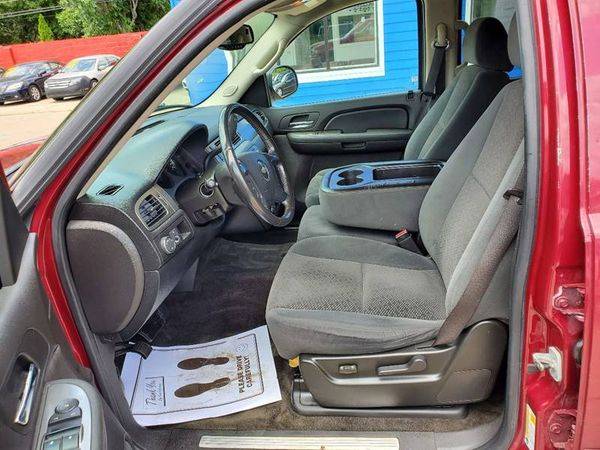 2007 Chevrolet Chevy Tahoe LS 4dr SUV - BEST CASH PRICES AROUND! for sale in Warren, MI – photo 13