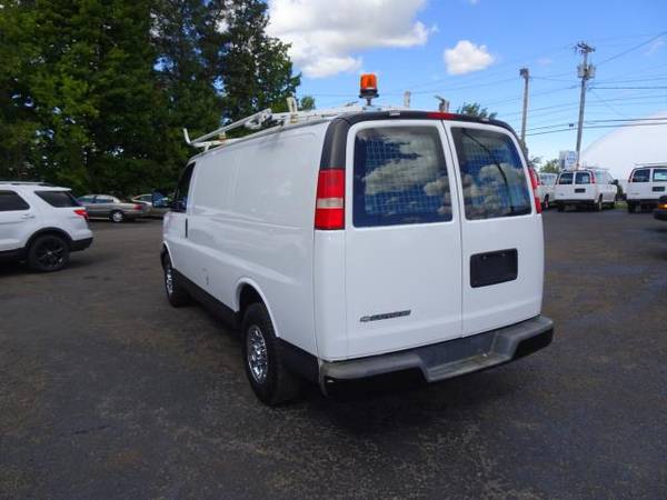 2009 Chevrolet Express 2500 Cargo - cars & trucks - by dealer -... for sale in Spencerport, NY – photo 3
