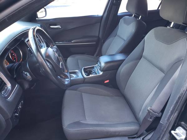 2016 Dodge Charger SE sedan BLACK for sale in Mesa, AZ – photo 10