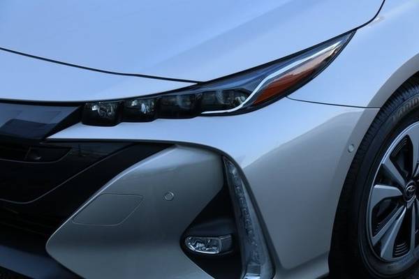 2018 Toyota Prius Prime Electric Advanced 1 8L Hatchback WARRANTY for sale in Auburn, WA – photo 8