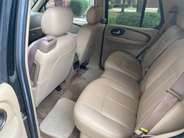 2004 Buick Rainier - low miles only 70k - cars & trucks - by owner -... for sale in Keller, TX – photo 8