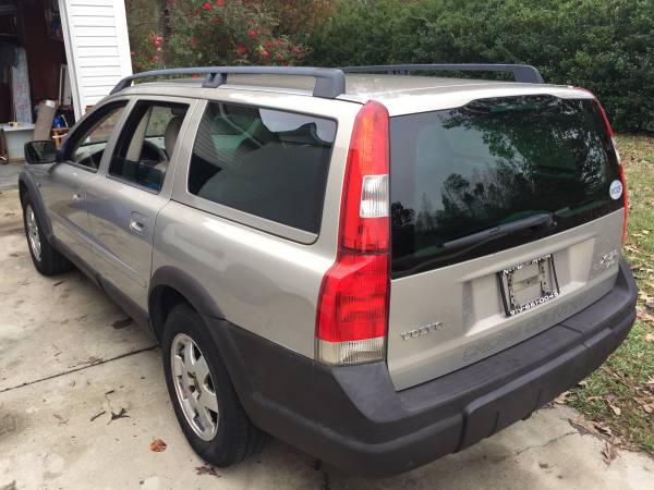 Volvo SW70 - cars & trucks - by owner - vehicle automotive sale for sale in Clayton, NC – photo 7