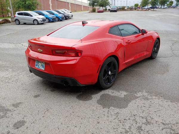 2017 CHEVROLET CAMARO LOW MILES! RUNS/DRIVES GREAT! MUST SEE!... for sale in Norman, TX – photo 3