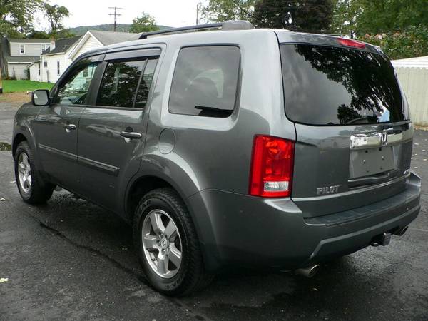 11 Honda Pilot EXL, Leather, Sunroof, DVD, Only 129K! Mint! We Finance for sale in binghamton, NY – photo 9
