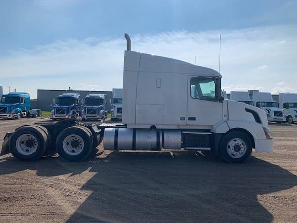 2012 Volvo VNL64T630 Sleeper Tractor #82048 - cars & trucks - by... for sale in Fond Du Lac, WI – photo 7