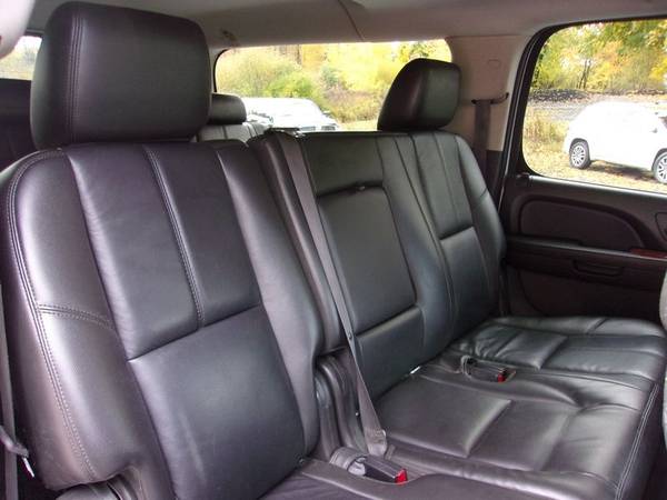 2011 Chevy Suburban LT Seats-8 4x4, 121k Miles, Silver/Black, Nice!... for sale in Franklin, VT – photo 12