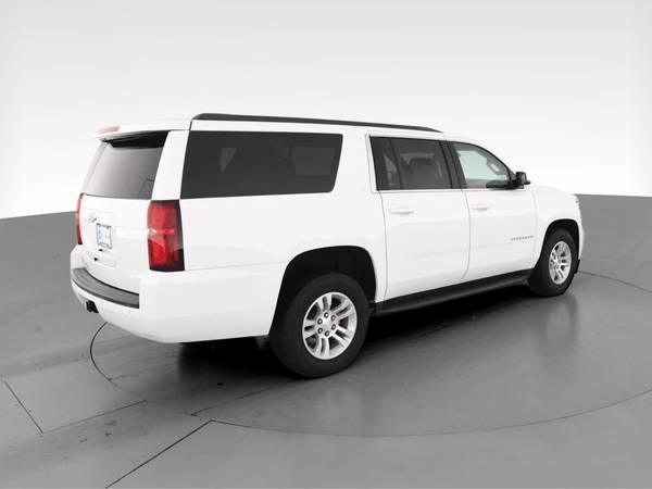 2020 Chevy Chevrolet Suburban LT Sport Utility 4D suv White -... for sale in Madison, WI – photo 11
