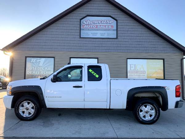 2007 Chevrolet Silverado 1500 4WD Ext Cab 143.5" LT w/2LT - cars &... for sale in Chesaning, MI – photo 7