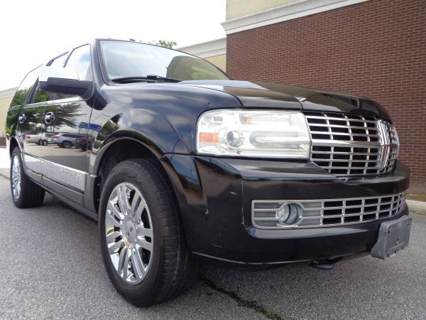2007 Lincoln Navigator 130, 000 Miles - - by dealer for sale in Greenville, SC – photo 3