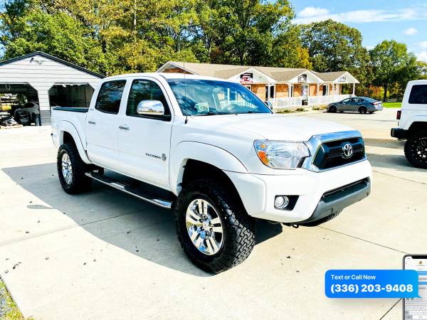 2015 Toyota Tacoma 4WD Double Cab V6 AT (Natl) - cars & trucks - by... for sale in King, NC – photo 11