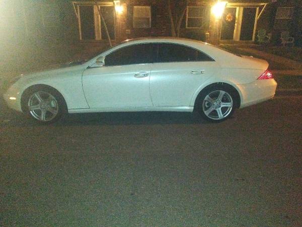 Selling my 2006 Mercedes-Benz cls500 with 115k miles for sale in Richmond , VA – photo 3