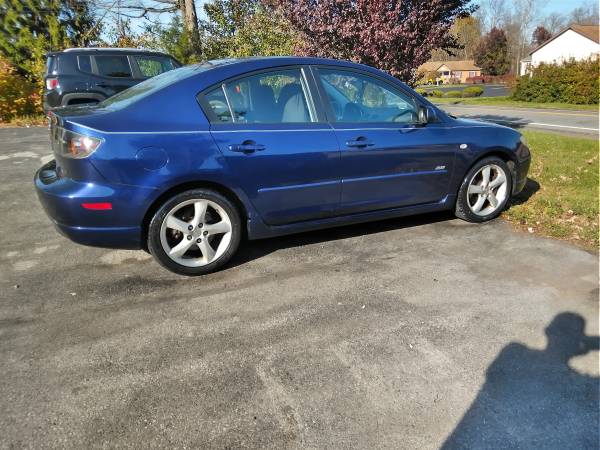 Nice looking blue 05 mazda 3 - cars & trucks - by dealer - vehicle... for sale in Newburgh, NY – photo 12