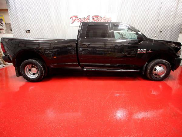 2018 RAM 3500 Tradesman 4x4 Crew Cab 8 Box - GET APPROVED!! - cars &... for sale in Evans, CO – photo 4