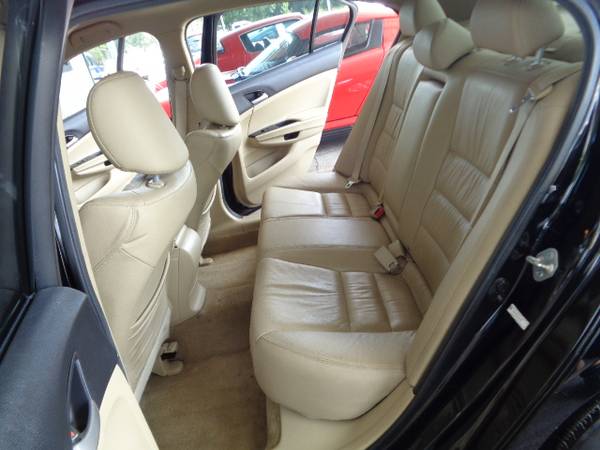 2012 Honda Accord SE - Sunroof - Leather - 79000 Miles - 1 Owner -... for sale in Gonzales, LA – photo 20