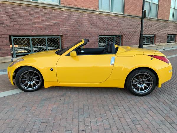 2005 NISSAN 350Z ROADSTER. RUNS, DRIVES, AND HANDLES GREAT! for sale in 2829 N. BROADWAY WICHTA KS, KS – photo 8