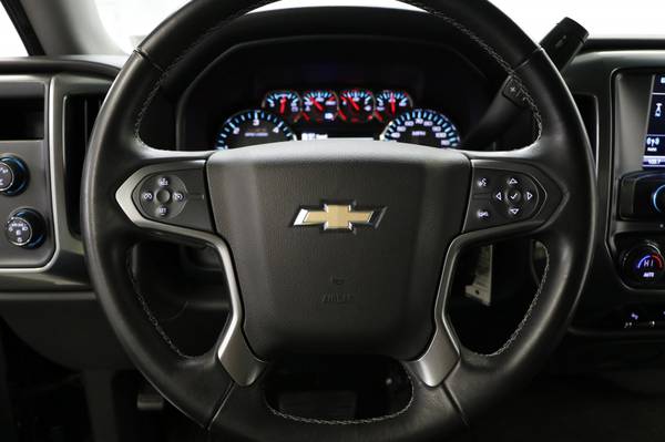 SLEEK Black SILVERADO 2017 Chevrolet LT 4WD 4X4 Z71 All Star Crew for sale in clinton, OK – photo 6